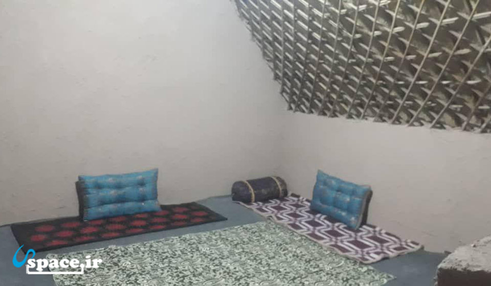 اتاق سنتی و زیبای اقامتگاه بوم گردی بابا علی - شهداد